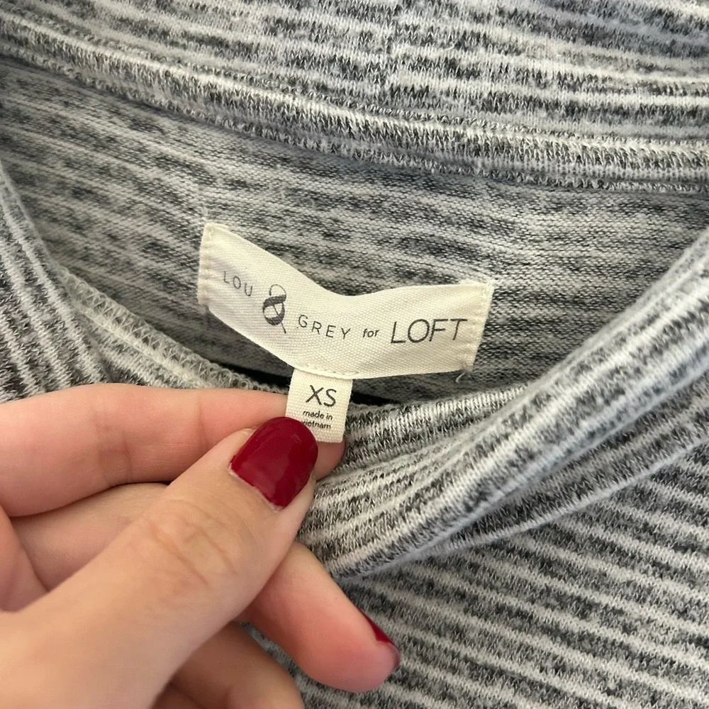 Lightly worn Lou and Gray tie sweater - Picture 3 of 5
